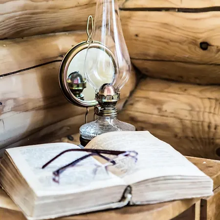 Srub Karpatsky Vlceves