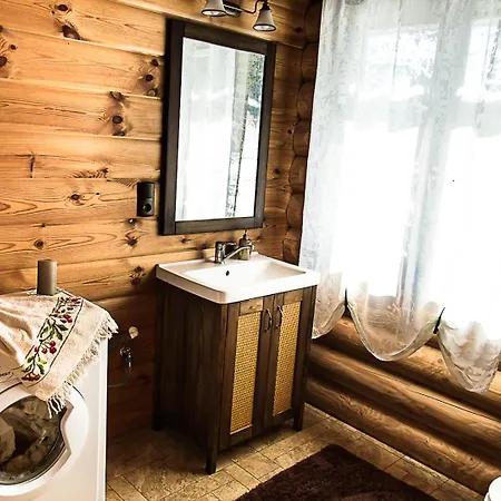 Srub Karpatsky Vlceves